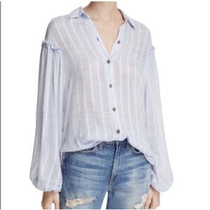 Free People Prairie Women's light blue heater Button-Up Nubby soft Blouse size S